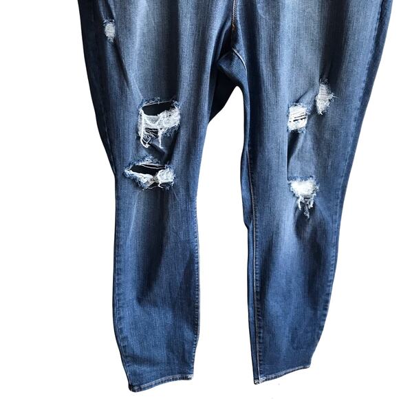 Torrid Sky High Skinny Jeans Distressed High Rise Stretch Premium Denim Size 22R - Picture 7 of 16